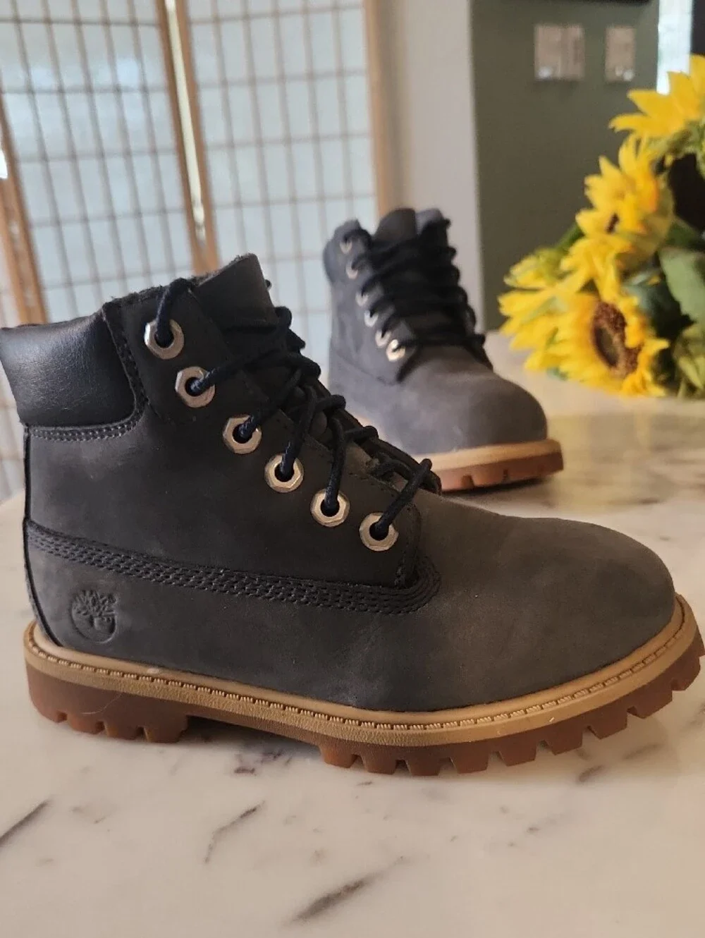 Timberland Blue Suede Work Boots with Tan Lug Sole Sz11 Toddler